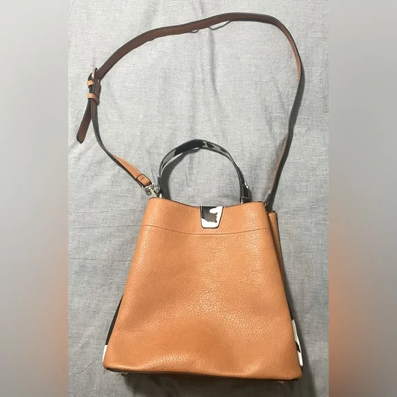 Awesome, NWOT Tan with Cow Decor Handle is a UnBranded Shoulder Bag/Cross Body. - Picture 2 of 16